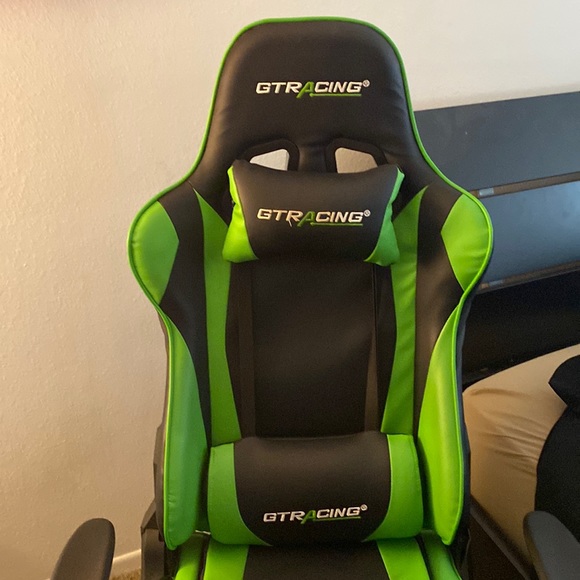 GTR Racing Gaming Chair - Picture 1 of 5